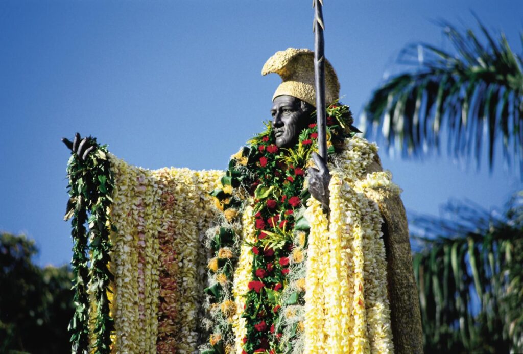 How Do I Take A Cultural Tour To Learn About Hawaiis Heritage?