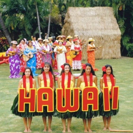 How Do I Take A Cultural Tour To Learn About Hawaiis Heritage?