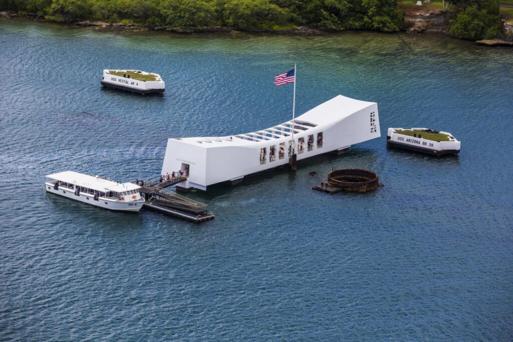 How Do I Visit The Pearl Harbor Memorial?