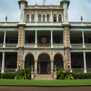 Where Can I Experience A Guided Tour To Learn About Hawaii’s Monarchy?